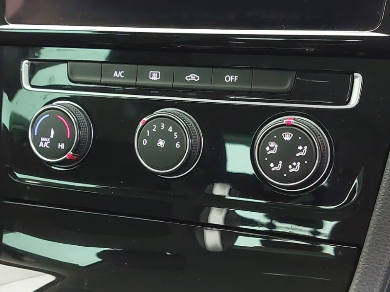 Used Volkswagen Golf 2018 for sale - 76431582: Photo 16