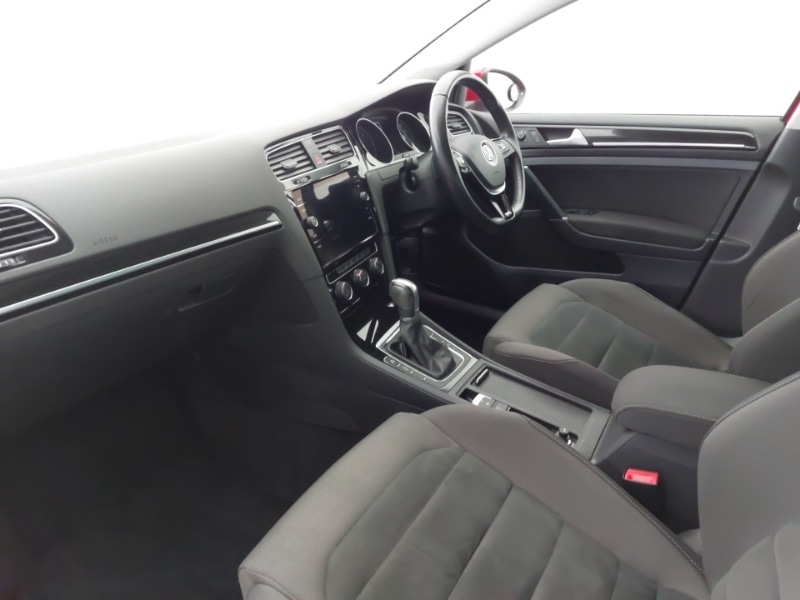 Used Volkswagen Golf 2018 for sale - 76431582: Photo 5