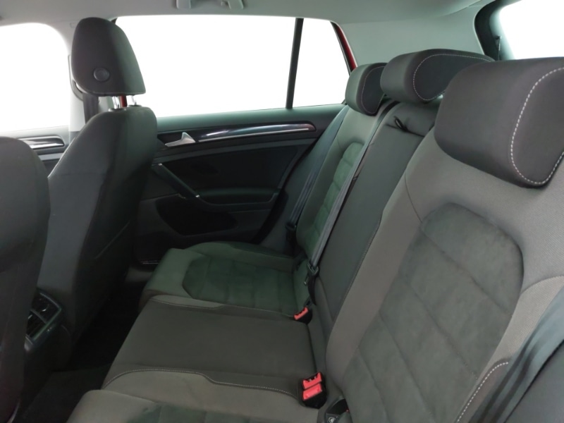 Used Volkswagen Golf 2018 for sale - 76431582: Photo 6