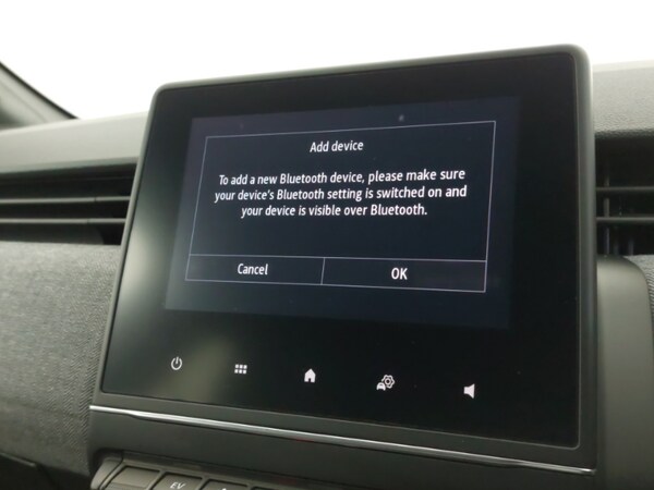 Used Renault Clio 2023 for sale - 76244270: Photo 18