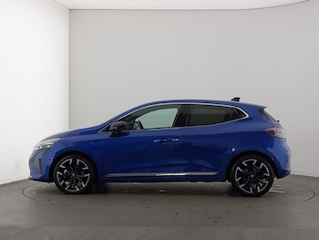 Used Renault Clio 2023 for sale - 76244270: Photo