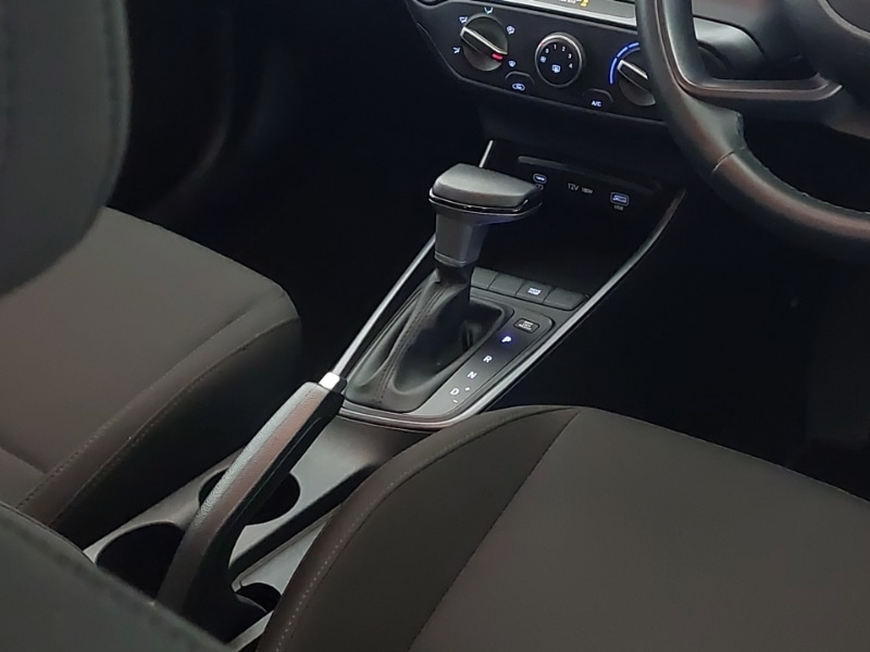 Used Hyundai i20 2024 for sale - 76351298: Photo 11