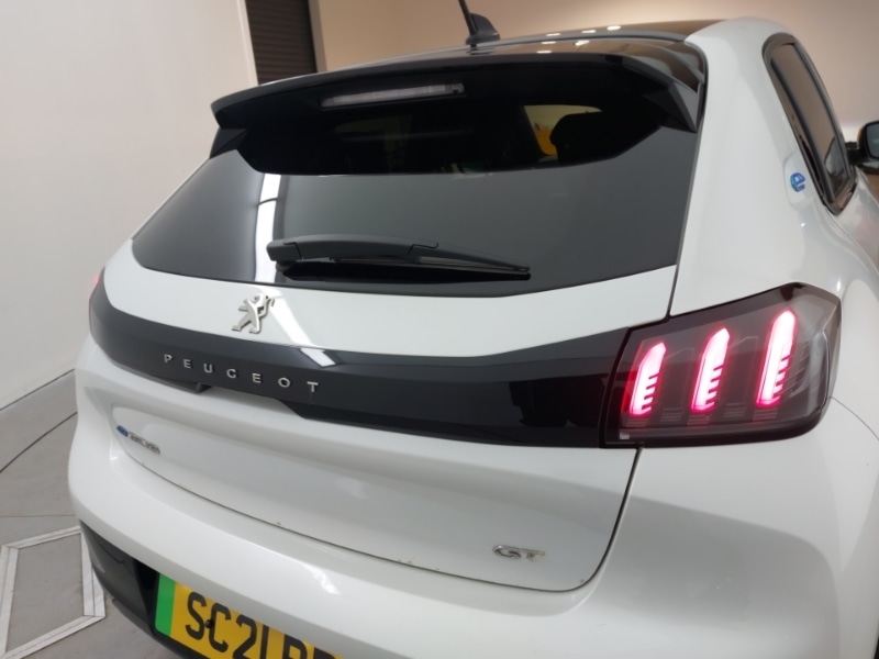 Used Peugeot 208 2021 for sale - 77663971: Photo 15