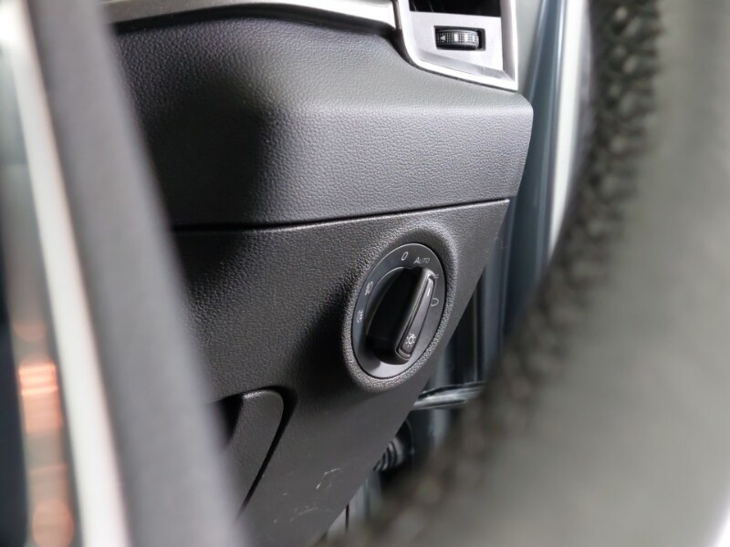 Used Skoda Karoq 2018 for sale - 77874270: Photo 13