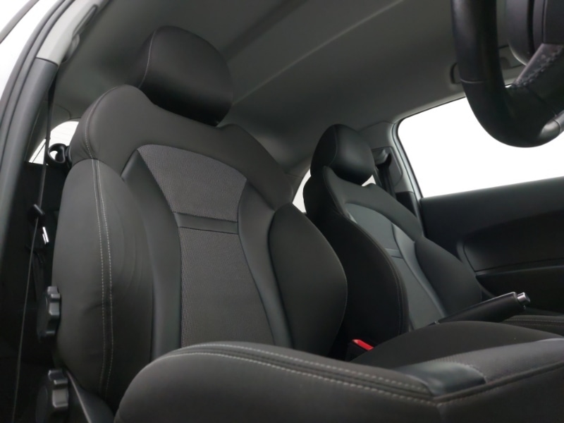 Used Audi A1 2016 for sale - 76707858: Photo 12