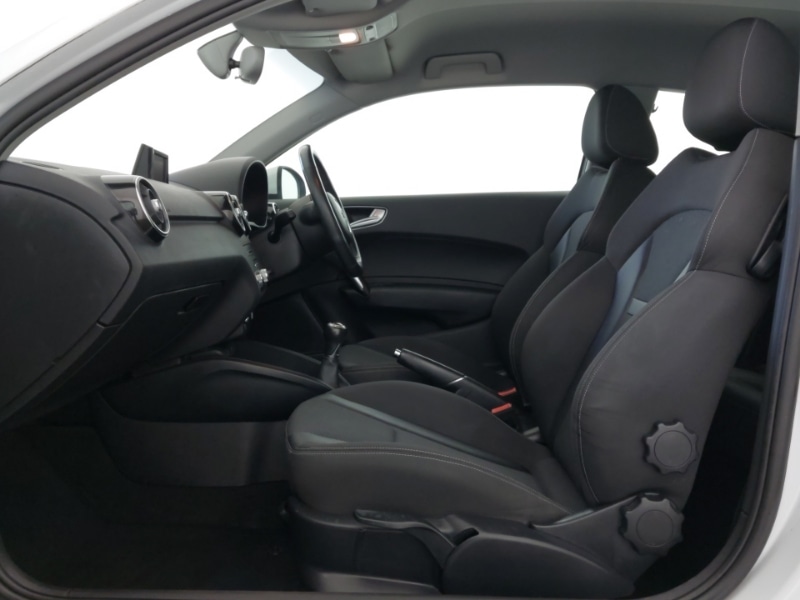 Used Audi A1 2016 for sale - 77815346: Photo 5