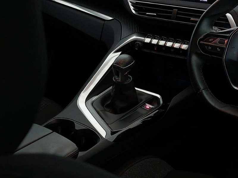 Used Peugeot 3008 2018 for sale - 77343189: Photo 11