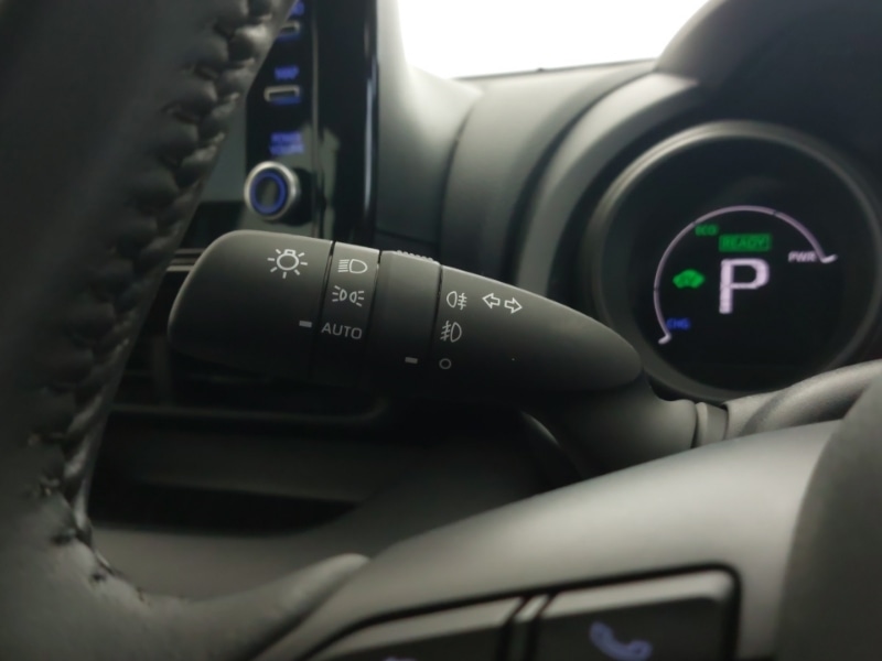 Used Toyota Yaris 2023 for sale - 76321378: Photo 19