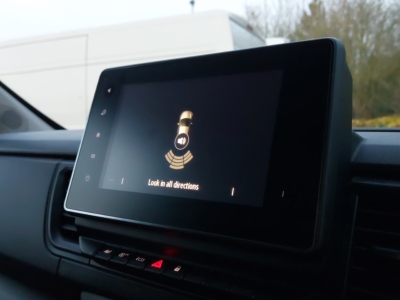 Used Renault Trafic 2023 for sale - 76687743: Photo 18