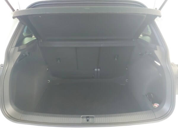 Used Volkswagen Tiguan 2024 for sale - 75273692: Photo 8
