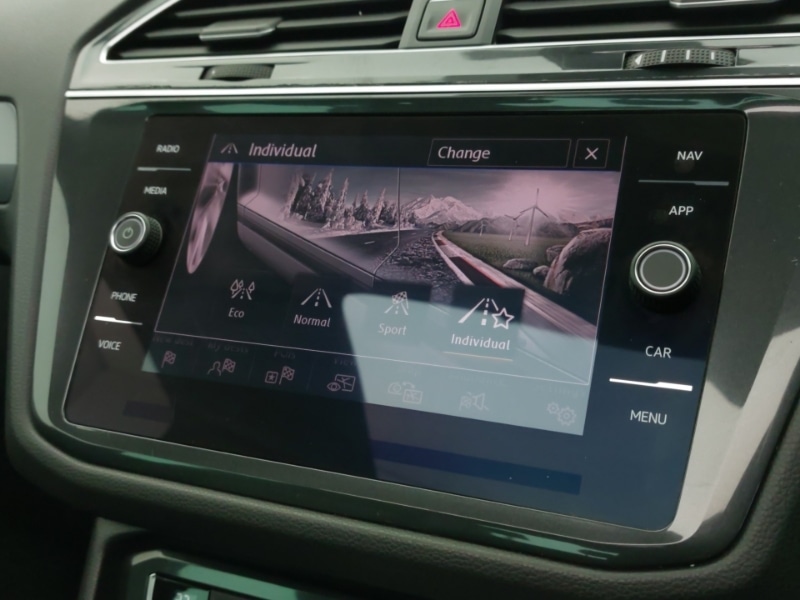 Used Volkswagen Tiguan 2018 for sale - 76800053: Photo 19