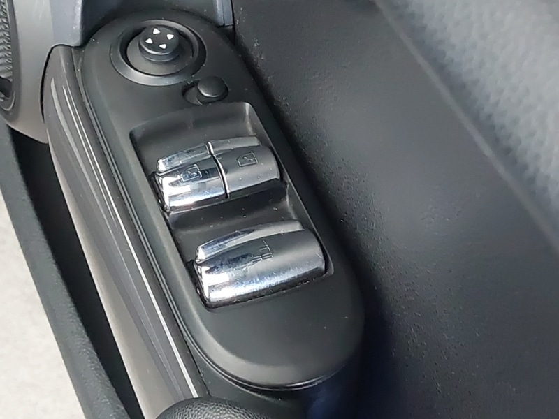 Used MINI Convertible 2017 for sale - 77540283: Photo 19