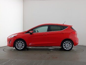 Used Ford Fiesta 2017 for sale - 78877379: Photo