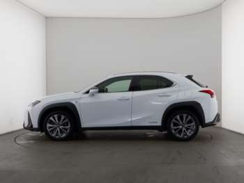 Used Lexus UX 2019 for sale - 74842476: Photo