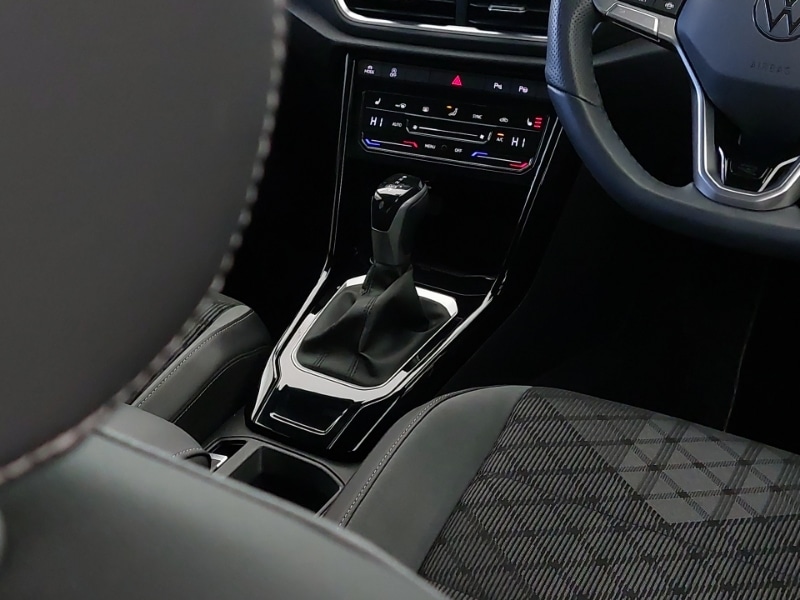 Used Volkswagen T-Roc 2025 for sale - 77105452: Photo 11