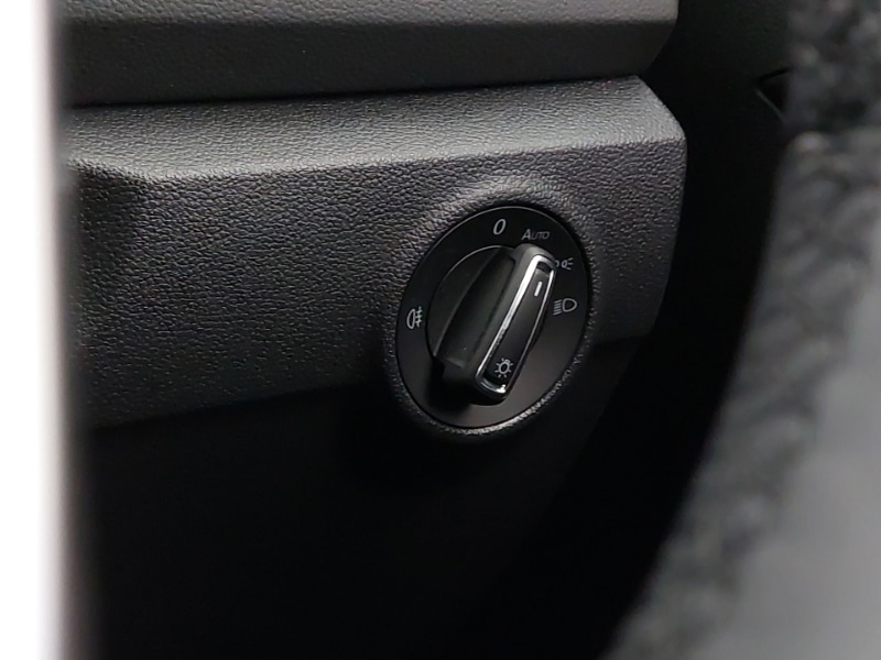 Used Volkswagen T-Roc 2025 for sale - 77105452: Photo 14