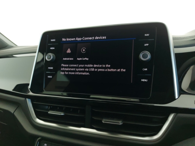 Used Volkswagen T-Roc 2025 for sale - 77105452: Photo 17