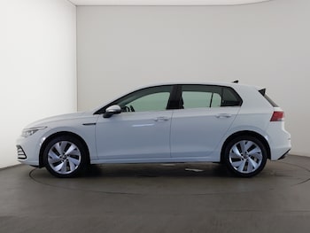 Used Volkswagen Golf 2024 for sale - 79201197: Photo