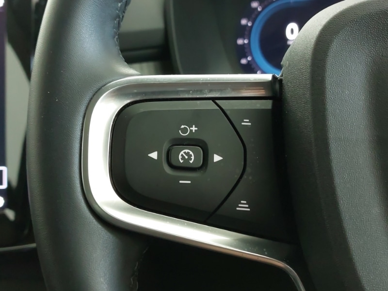 Used Volvo XC40 2024 for sale - 75750693: Photo 18
