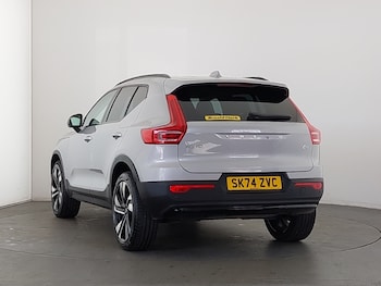 Used Volvo XC40 2024 for sale - 75750693: Photo 3