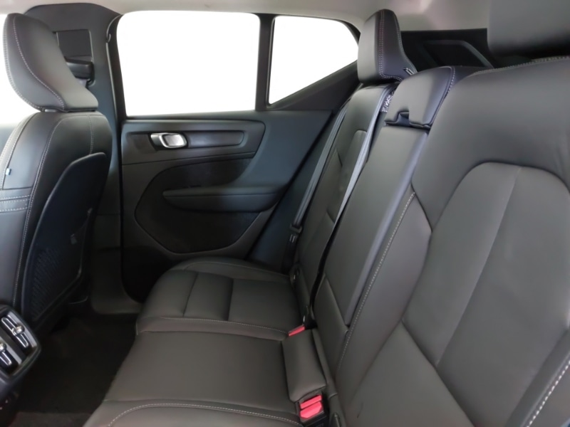 Used Volvo XC40 2024 for sale - 75750693: Photo 6
