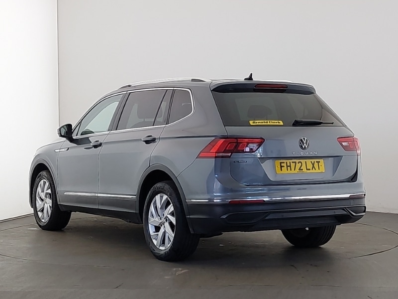 Used Volkswagen Tiguan Allspace 2023 for sale - 77933416: Photo 3