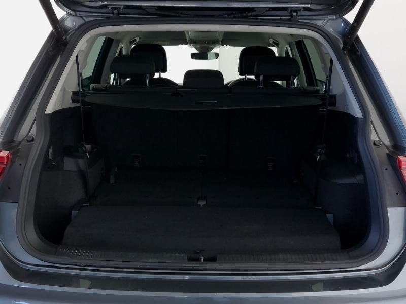 Used Volkswagen Tiguan Allspace 2023 for sale - 77933416: Photo 8