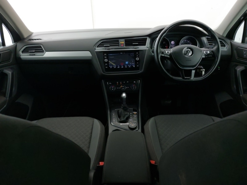 Used Volkswagen Tiguan 2018 for sale - 77149976: Photo 2