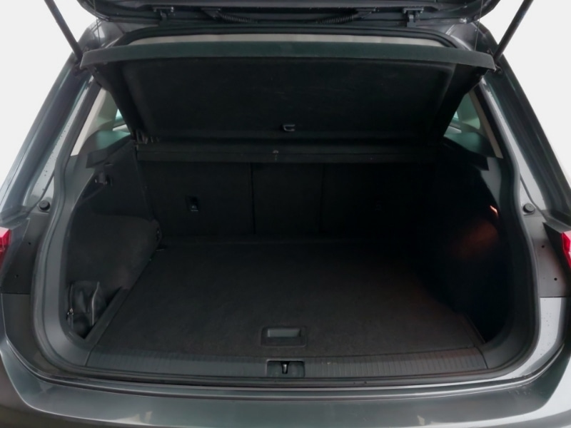 Used Volkswagen Tiguan 2018 for sale - 77149976: Photo 8