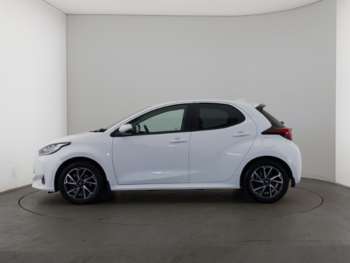 Used Toyota Yaris 2023 for sale - 74750014: Photo