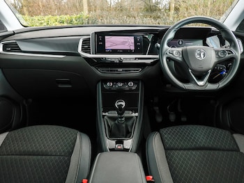 Used Vauxhall Grandland 2022 for sale - 76301567: Photo