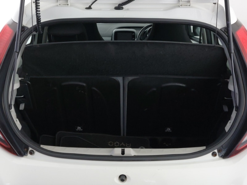 Used Toyota AYGO 2018 for sale - 77736450: Photo 8