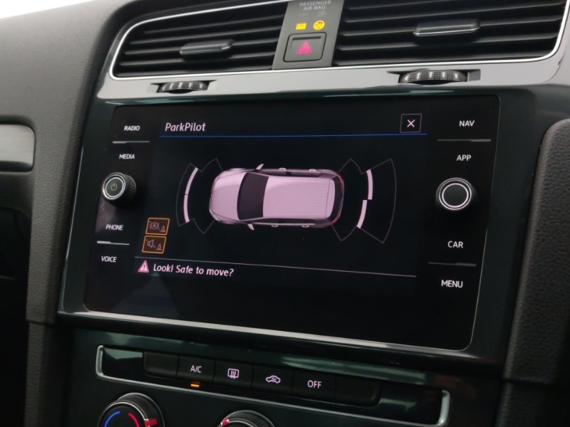 Used Volkswagen Golf 2019 for sale - 77580192: Photo 17