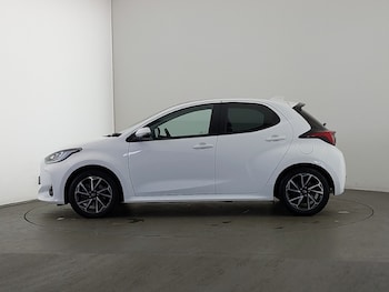 Used Toyota Yaris 2022 for sale - 78333823: Photo