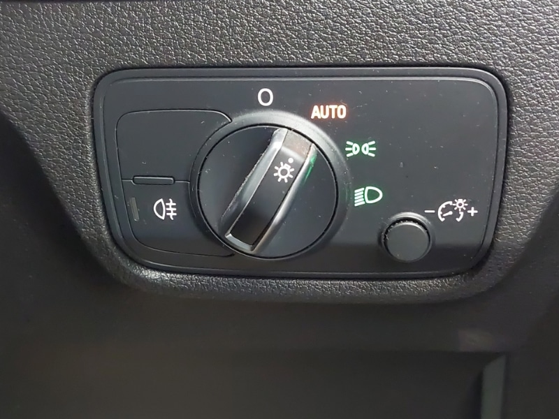 Used Audi Q2 2023 for sale - 75963925: Photo 19