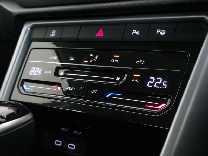 Used Volkswagen T-Roc 2022 for sale - 77366317: Photo 16