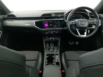 Used Audi Q3 2023 for sale - 77573481: Photo