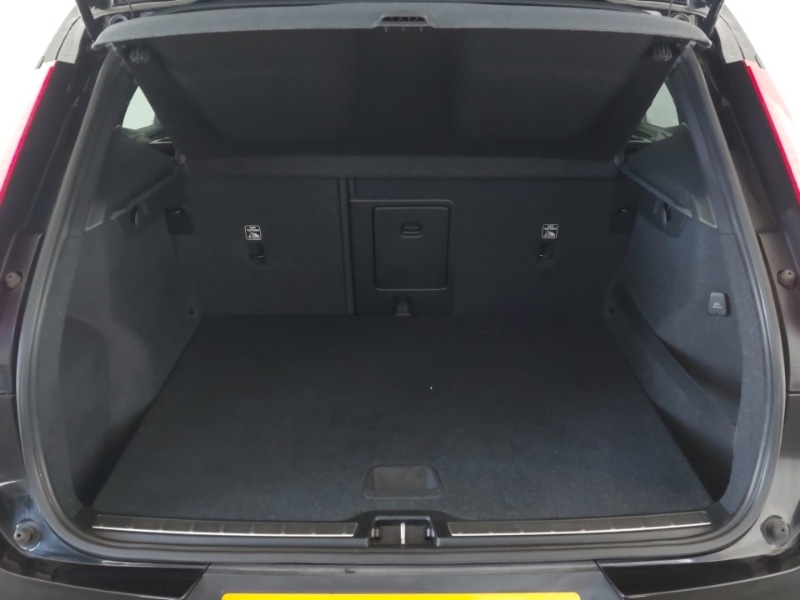 Used Volvo XC40 2019 for sale - 76071379: Photo 8