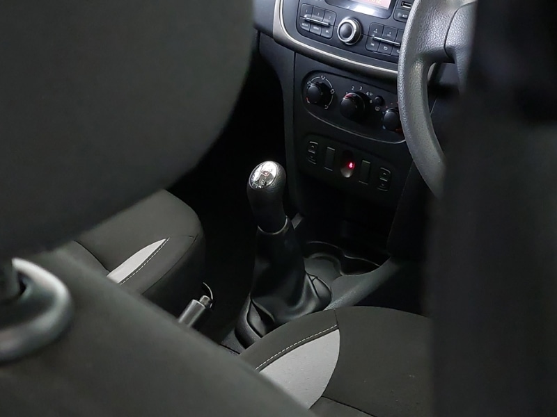 Used Dacia Sandero Stepway 2016 for sale - 77580213: Photo 11