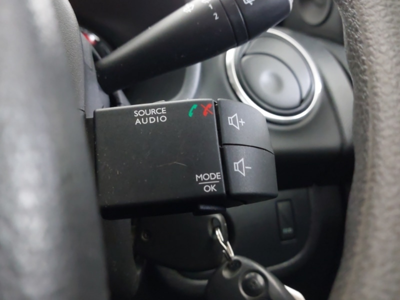 Used Dacia Sandero Stepway 2016 for sale - 77580213: Photo 18