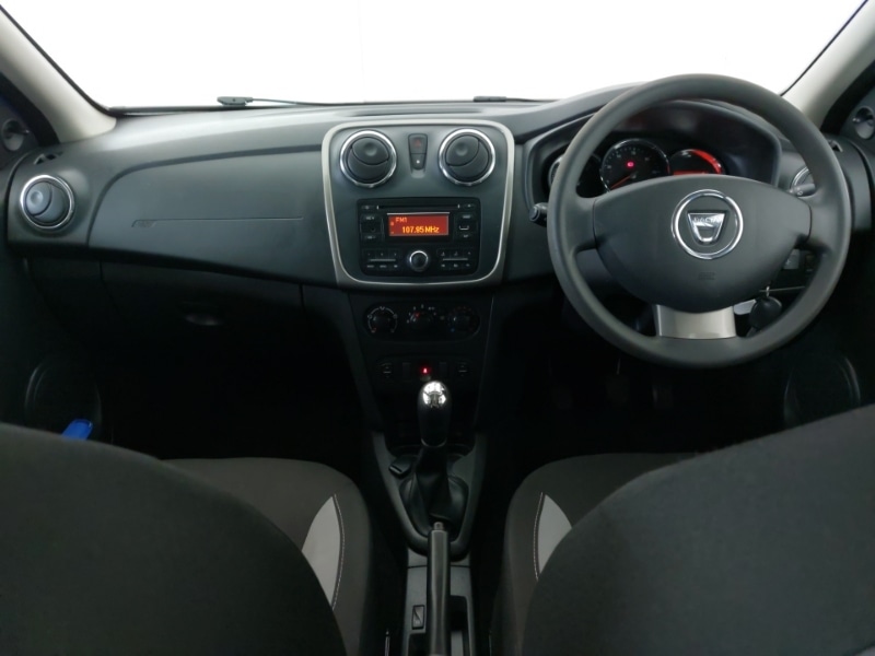 Used Dacia Sandero Stepway 2016 for sale - 77580213: Photo 2