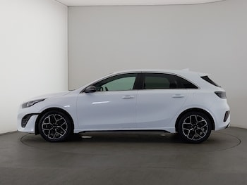 Used Kia Ceed 2023 for sale - 79127001: Photo