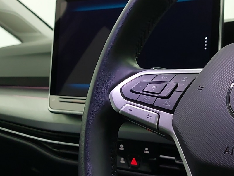 Used Volkswagen Golf 2024 for sale - 77034995: Photo 13