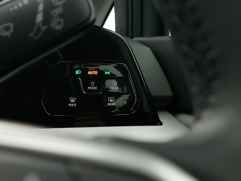 Used Volkswagen Golf 2024 for sale - 77034995: Photo 14