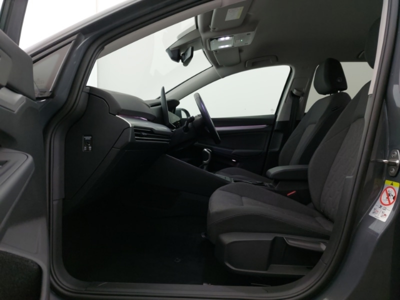 Used Volkswagen Golf 2024 for sale - 77034995: Photo 5