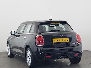 Used MINI Hatch 2018 for sale - 75256527: Photo