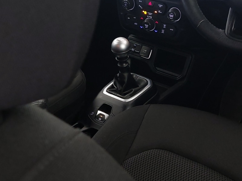 Used Jeep Renegade 2020 for sale - 76906599: Photo 11