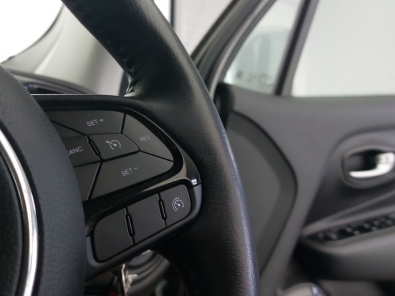 Used Jeep Renegade 2020 for sale - 76906599: Photo 14