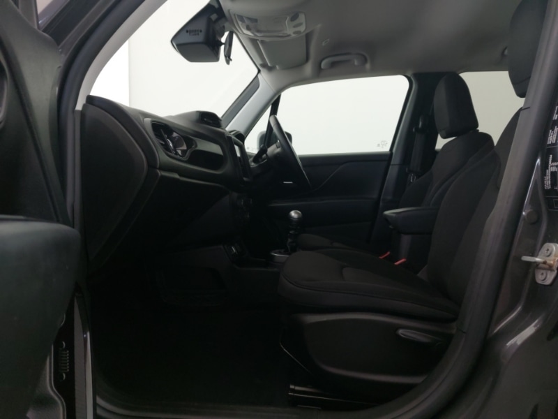 Used Jeep Renegade 2020 for sale - 76906599: Photo 5