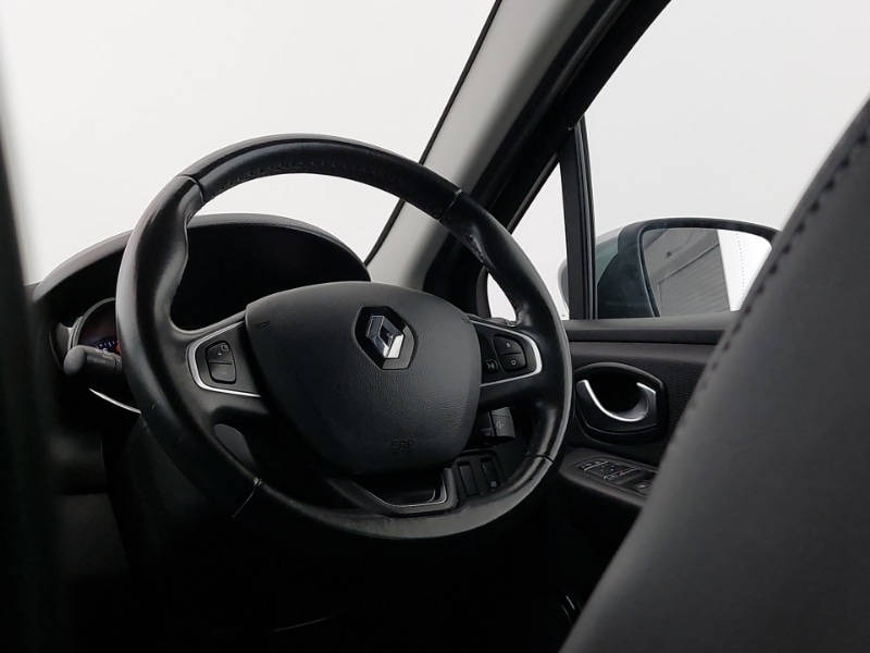 Used Renault Clio 2018 for sale - 76906585: Photo 10